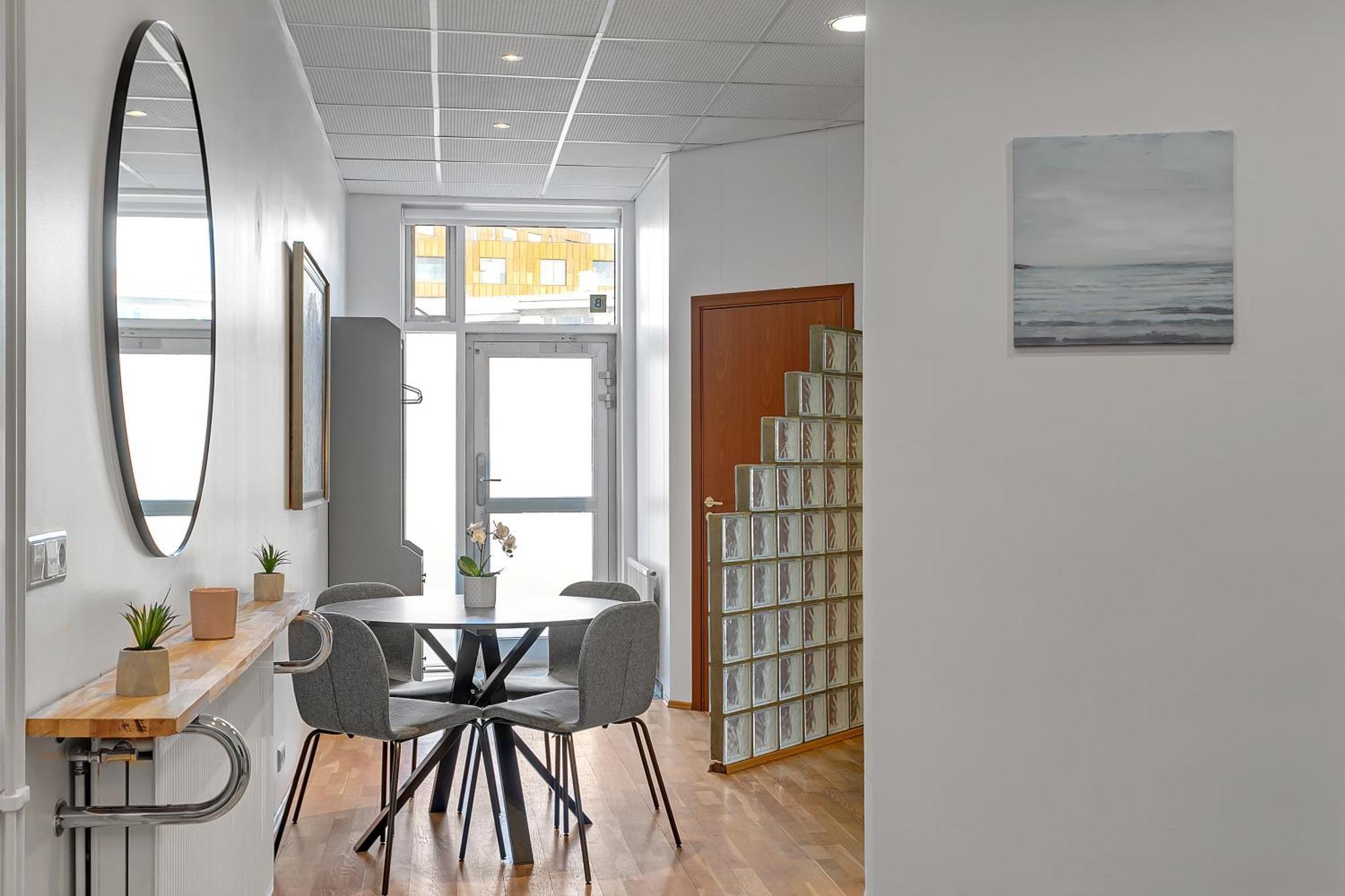 Bright Apartment In The Heart Of The City! レイキャヴィーク エクステリア 写真